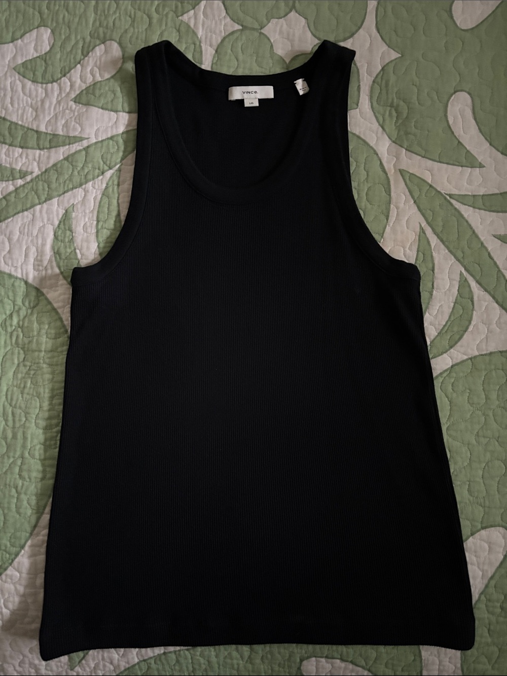 Vince Black Ribbed Scoop Neck Tank Sz L